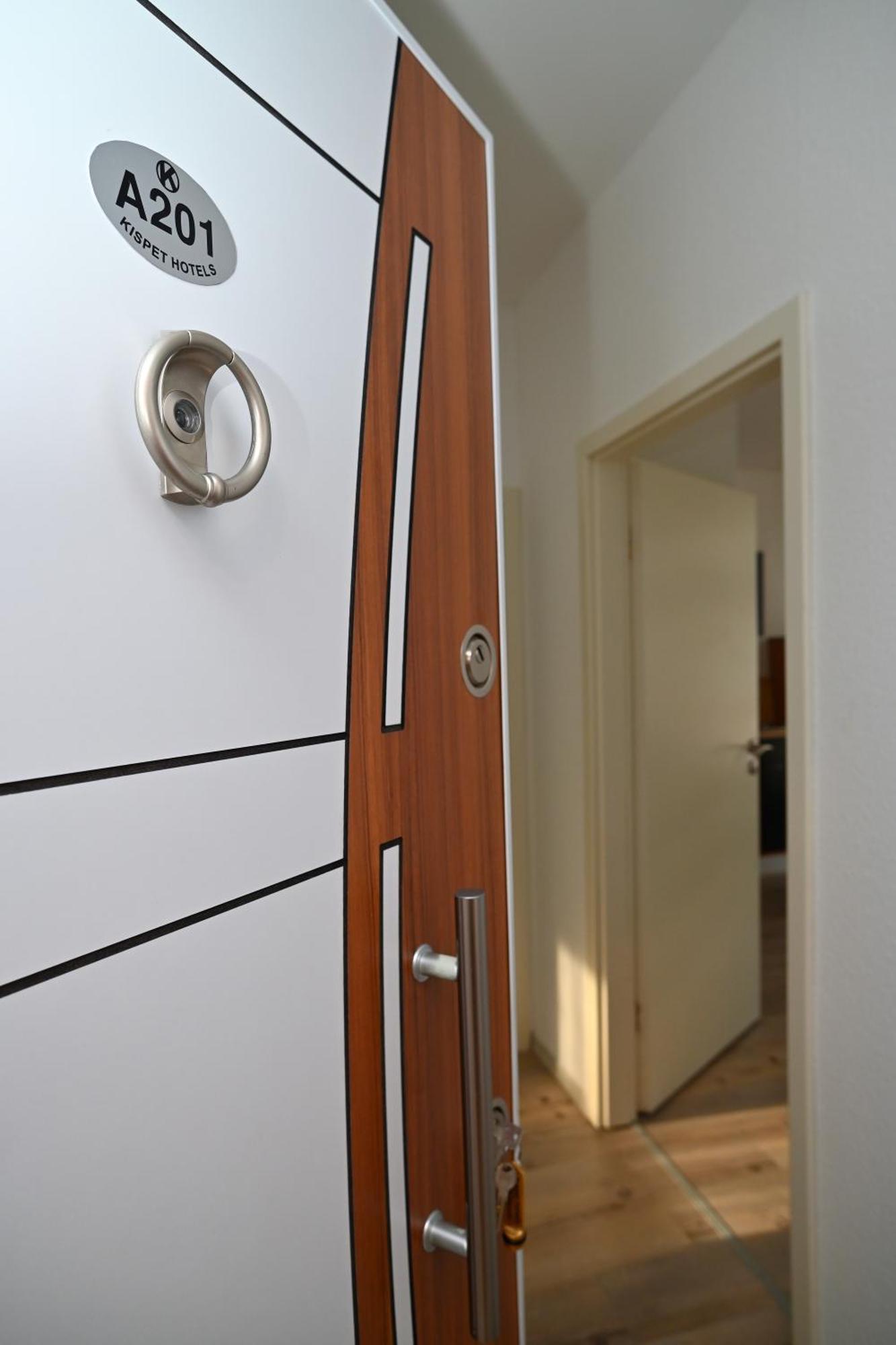 Kispet Deluxe Hotels&Suites Oberhausen  Zewnętrze zdjęcie
