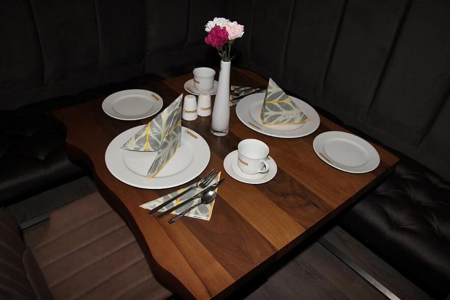 Kispet Deluxe Hotels&Suites Oberhausen  Zewnętrze zdjęcie